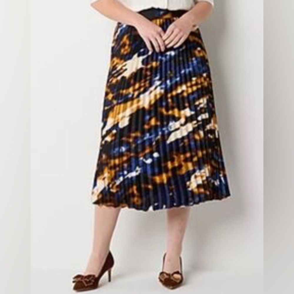 NEW Worthington Pleated Skirt